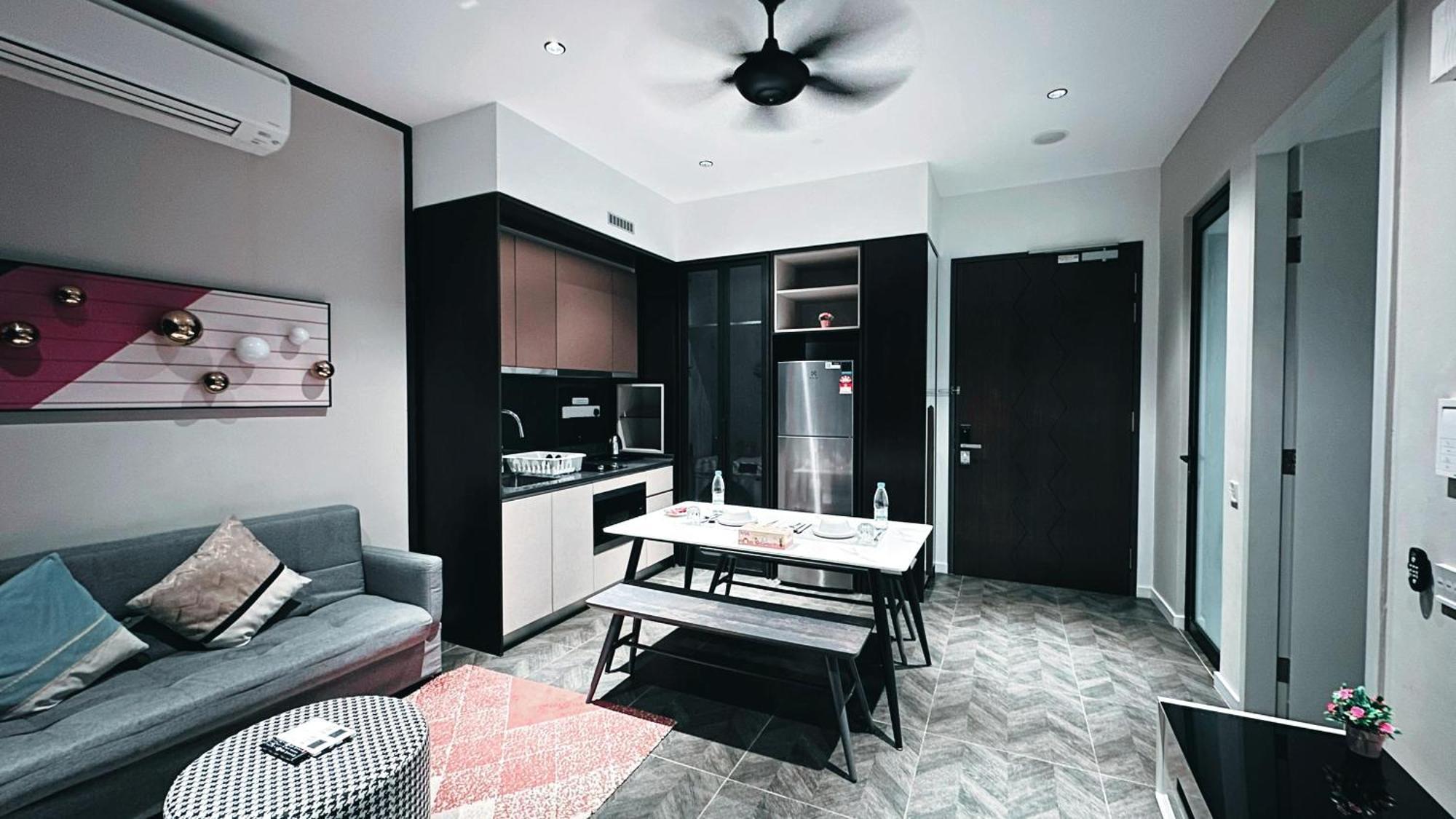 Scarletz Suites Klcc By Luxe Suites Kuala Lumpur Zimmer foto