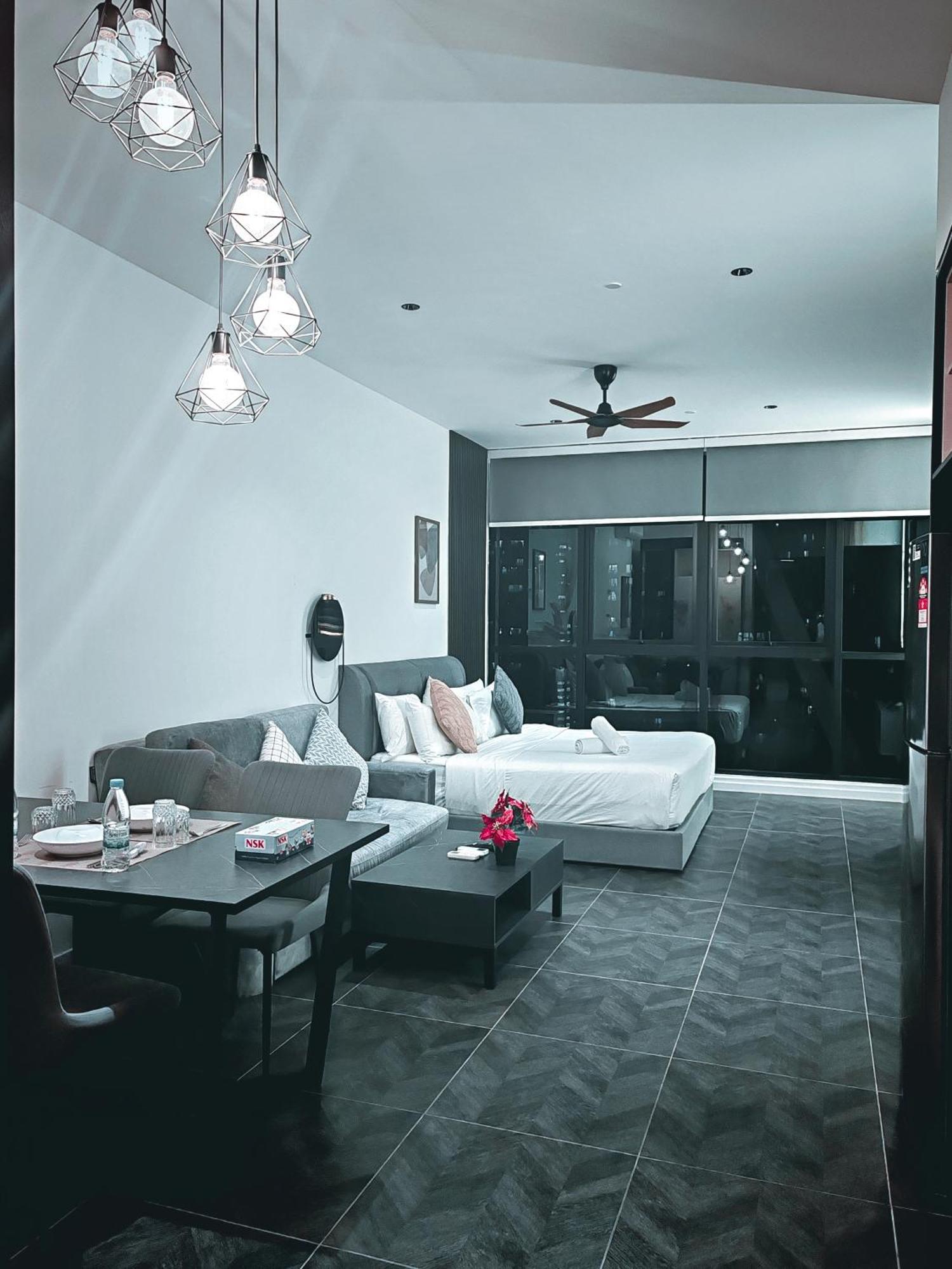 Scarletz Suites Klcc By Luxe Suites Kuala Lumpur Zimmer foto