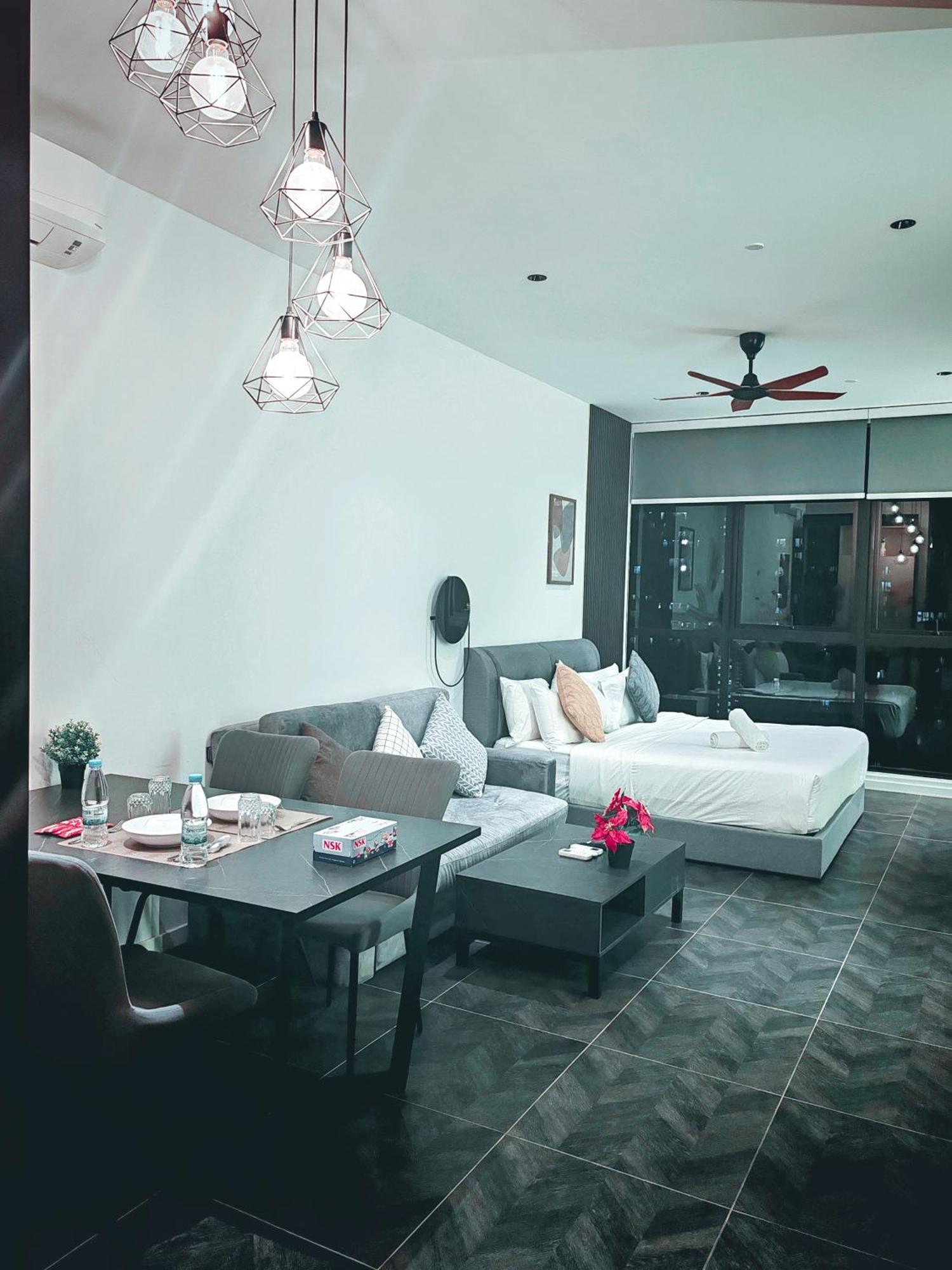 Scarletz Suites Klcc By Luxe Suites Kuala Lumpur Zimmer foto